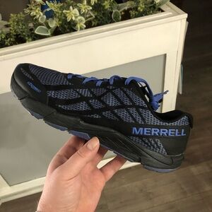 Women’s Merrell Bare Access Flex Shield Black Purple size 11